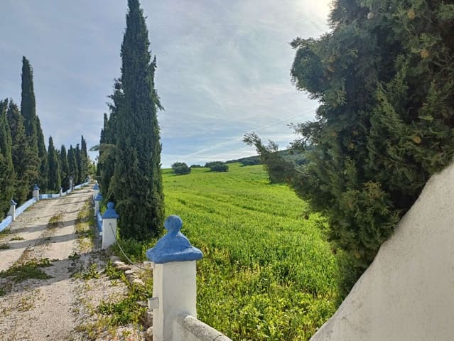 7 chambre Finca/Maison de Campagne à vendre à Villanueva Mesía avec piscine - 950 000 € (Ref: 9793964)