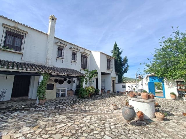 7 chambre Finca/Maison de Campagne à vendre à Villanueva Mesía avec piscine - 950 000 € (Ref: 9793964)