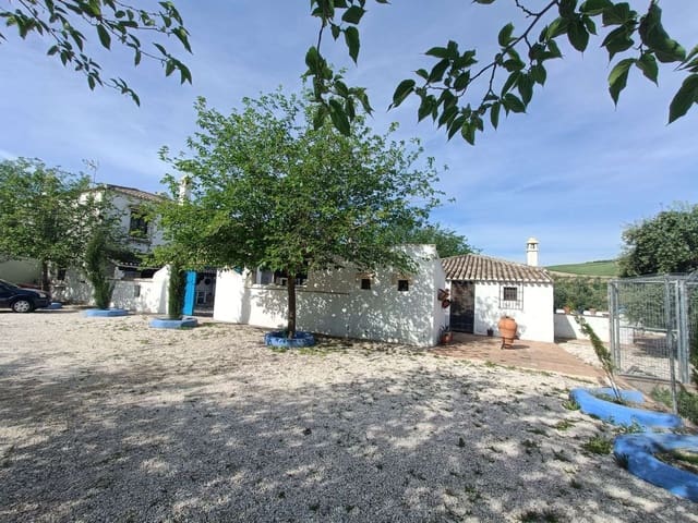 7 chambre Finca/Maison de Campagne à vendre à Villanueva Mesía avec piscine - 950 000 € (Ref: 9793964)