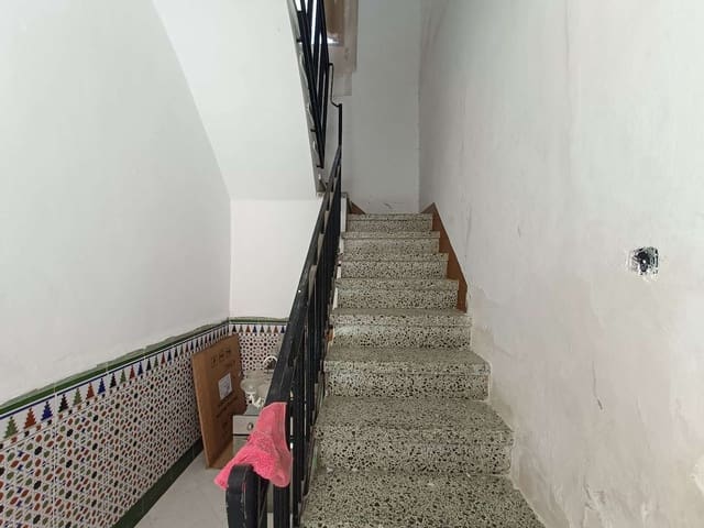 3 chambre Maison de Ville à vendre à Illora - 45 000 € (Ref: 9821930)
