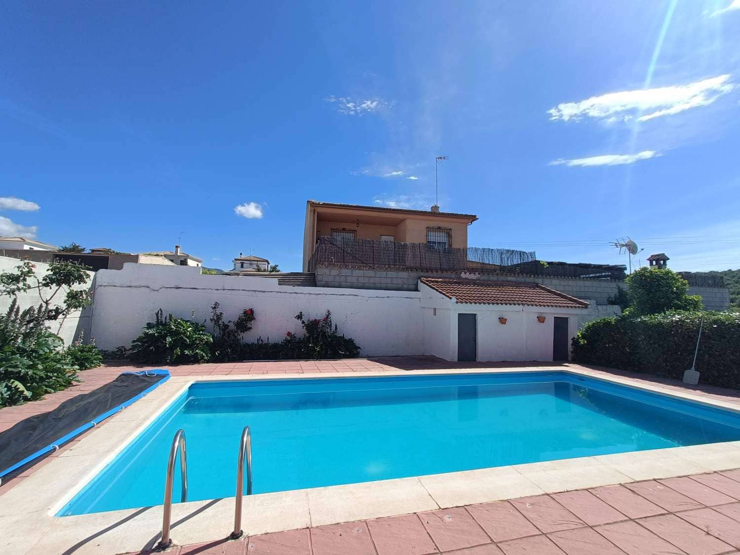 2 bedroom Townhouse for sale in Illora with pool garage - € 190,000 (Ref: 9844792)