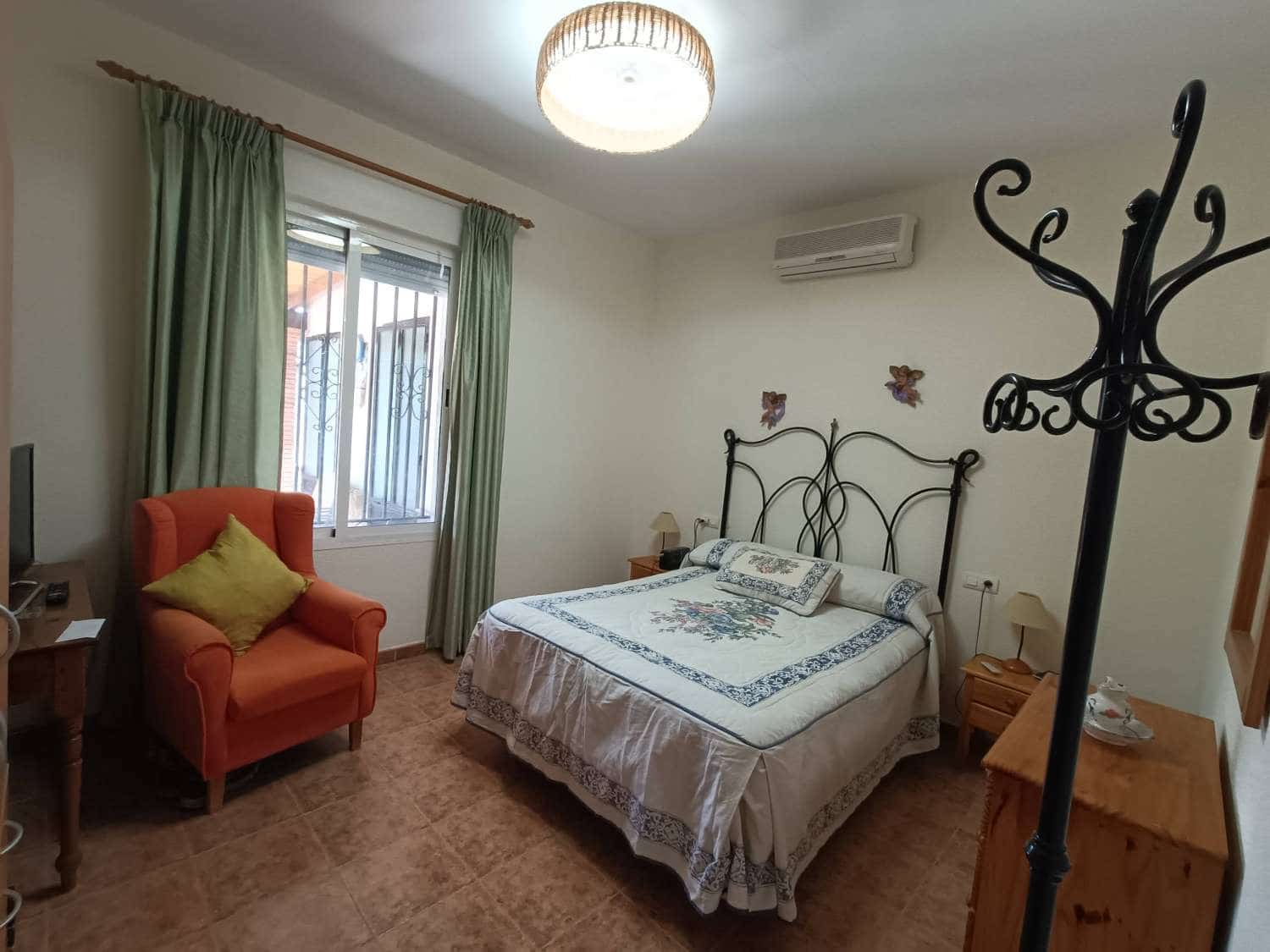 2 bedroom Townhouse for sale in Illora with pool garage - € 190,000 (Ref: 9844792)