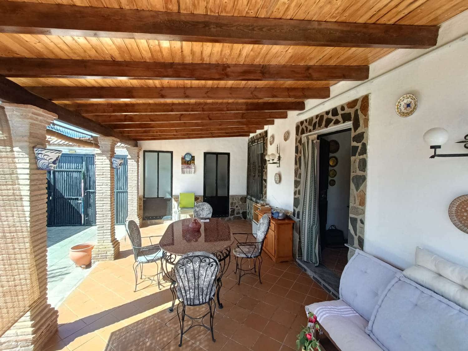 2 bedroom Townhouse for sale in Illora with pool garage - € 190,000 (Ref: 9844792)