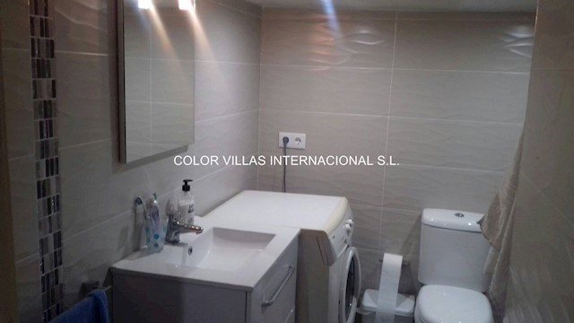 5 soverom Hus til salgs i Teulada Pueblo, Teulada-Moraira - € 220 000 (Ref: 3486297)