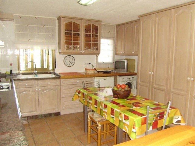 4 sypialnia Finka/Dom wiejski na sprzedaż w Benissa z garażem - 299 000 € (Ref: 3486324)