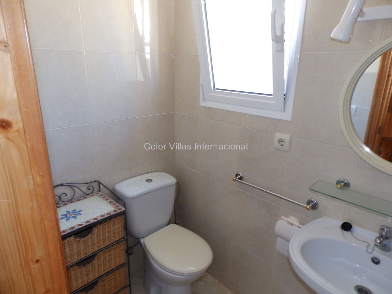 5 Zimmer Villa zu verkaufen in Cumbre del Sol mit Pool Garage - 360.000 € (Ref: 3486449)