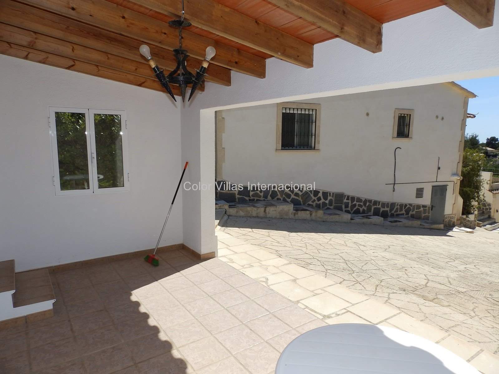5 Zimmer Villa zu verkaufen in Cumbre del Sol mit Pool Garage - 360.000 € (Ref: 3486449)