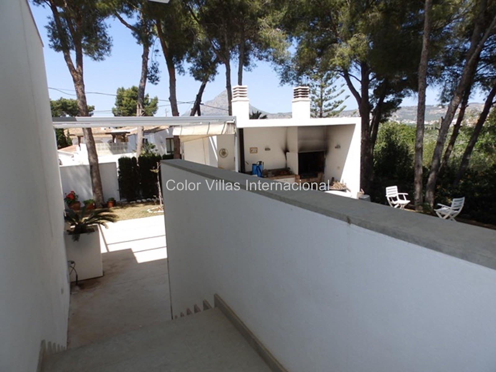 4 slaapkamer Villa te koop in Javea / Xabia met zwembad garage - € 1.050.000 (Ref: 3486462)