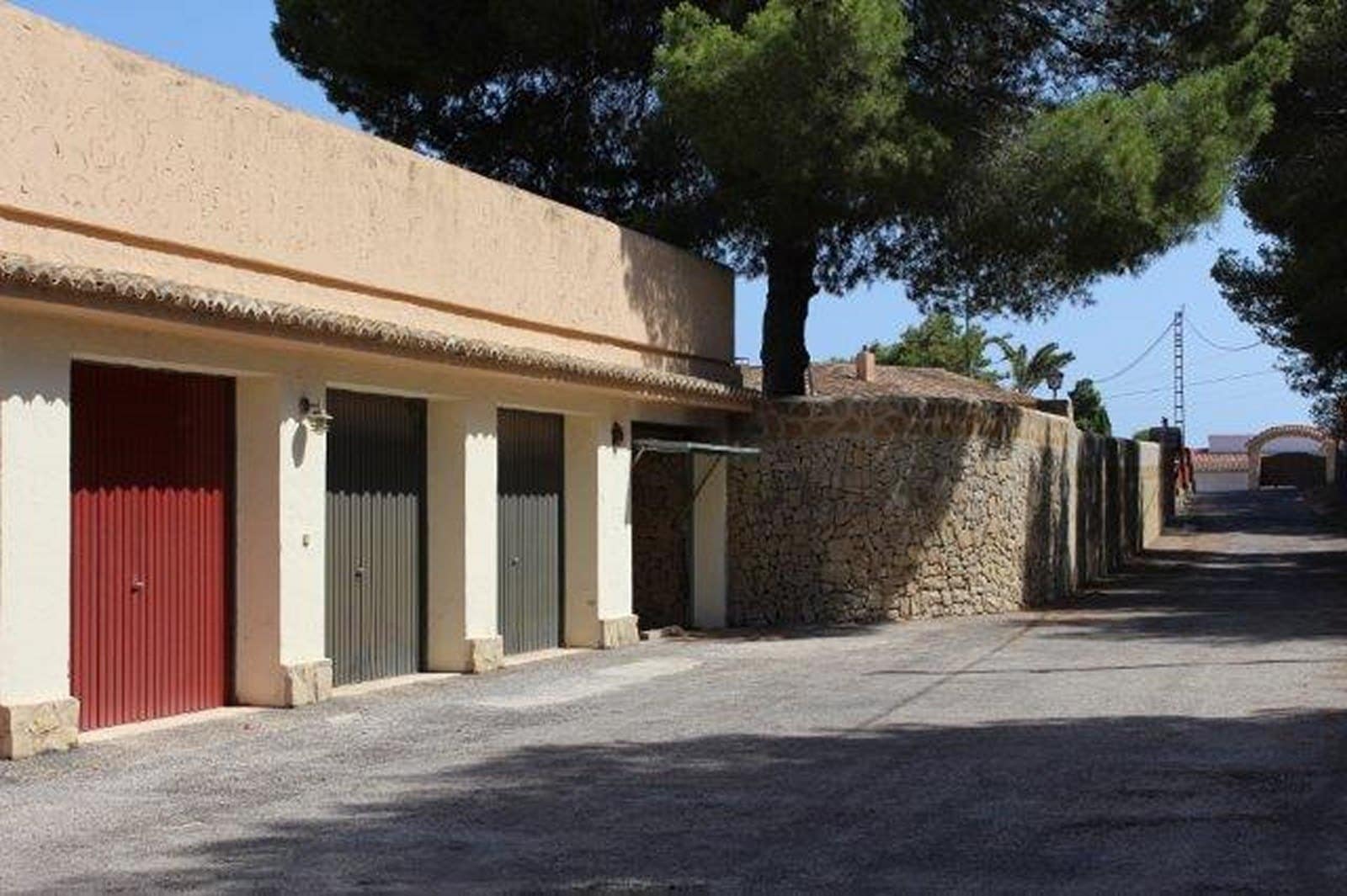 8 soverom Villa til salgs i Moraira med svømmebasseng garasje - € 1 850 000 (Ref: 3486492)