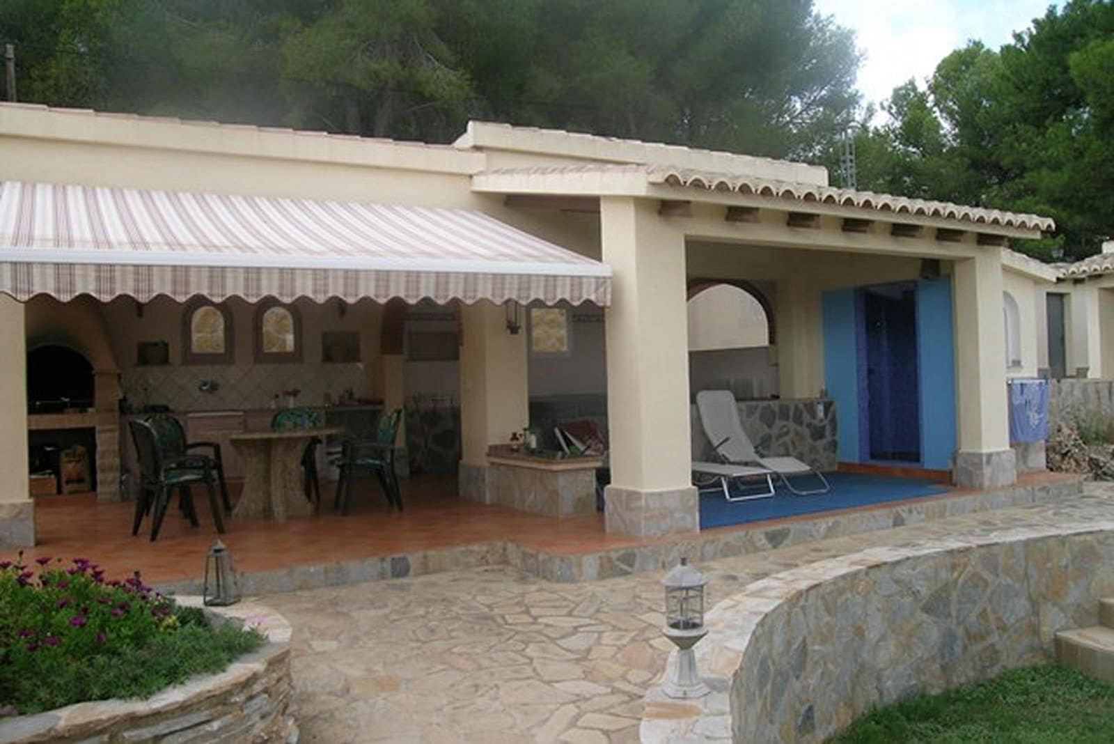 8 soverom Villa til salgs i Moraira med svømmebasseng garasje - € 1 850 000 (Ref: 3486492)