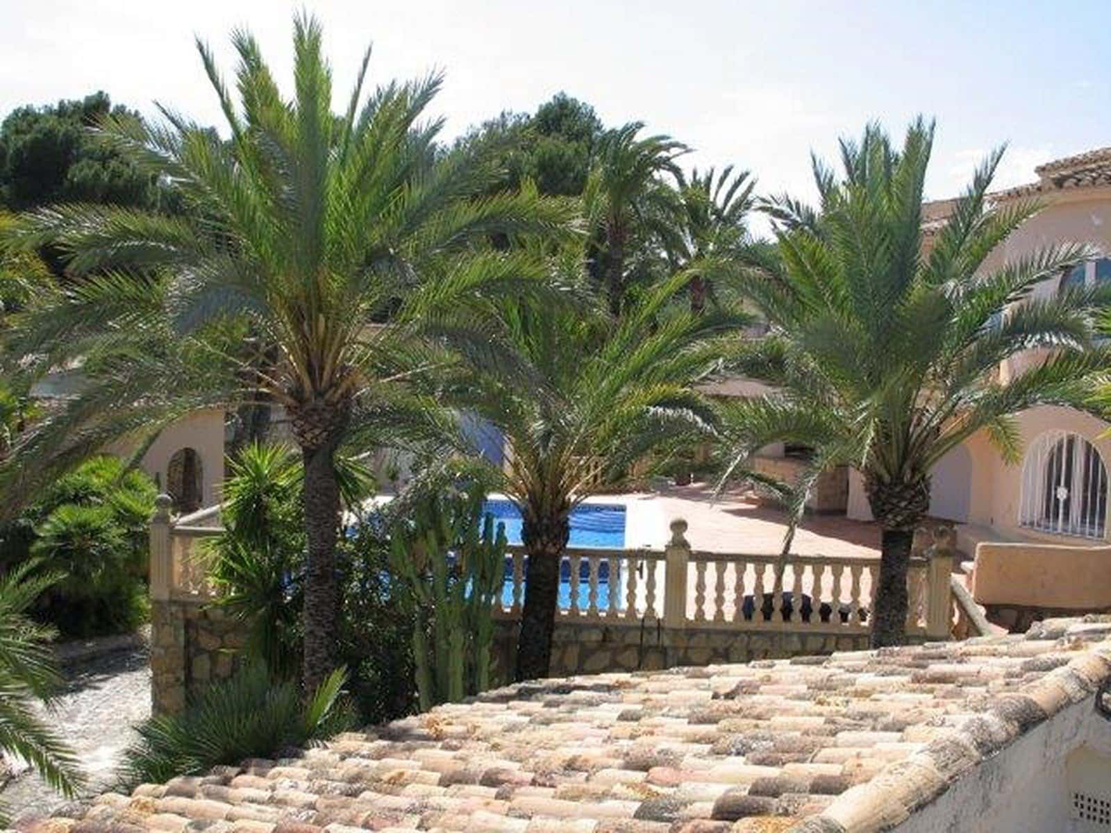 8 soverom Villa til salgs i Moraira med svømmebasseng garasje - € 1 850 000 (Ref: 3486492)