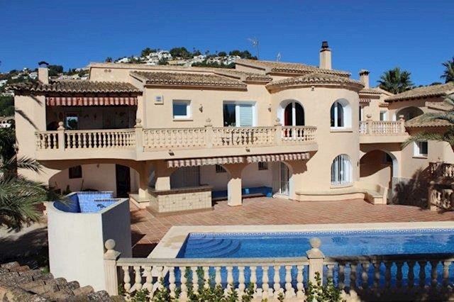 8 soverom Villa til salgs i Moraira, Teulada-Moraira med svømmebasseng garasje - € 1 850 000 (Ref: 3486492)