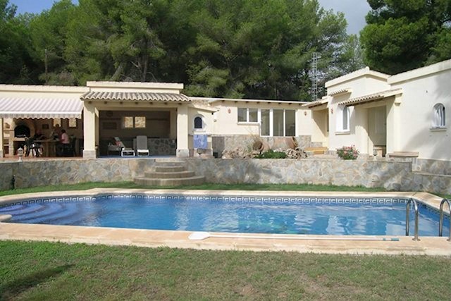 8 soverom Villa til salgs i Moraira, Teulada-Moraira med svømmebasseng garasje - € 1 850 000 (Ref: 3486492)