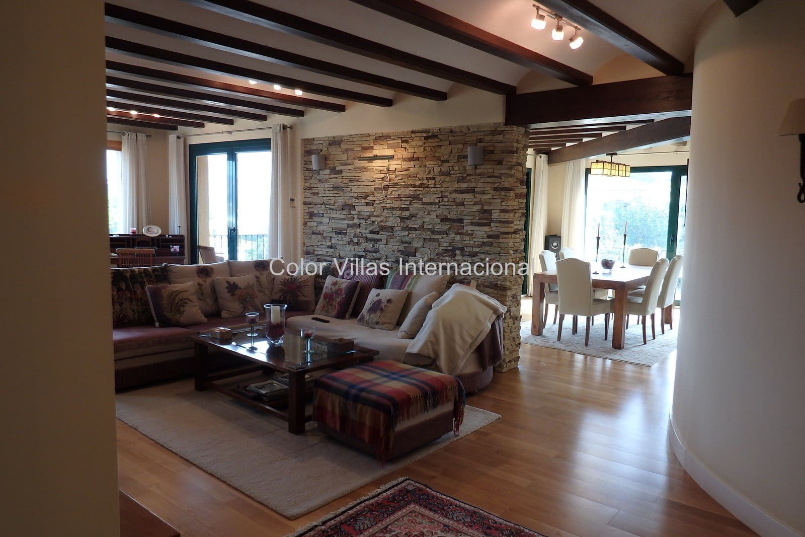 6 makuuhuone Huvila myytävänä paikassa Pedreguer mukana 
autotalli - 799 000 € (Ref: 3486502)