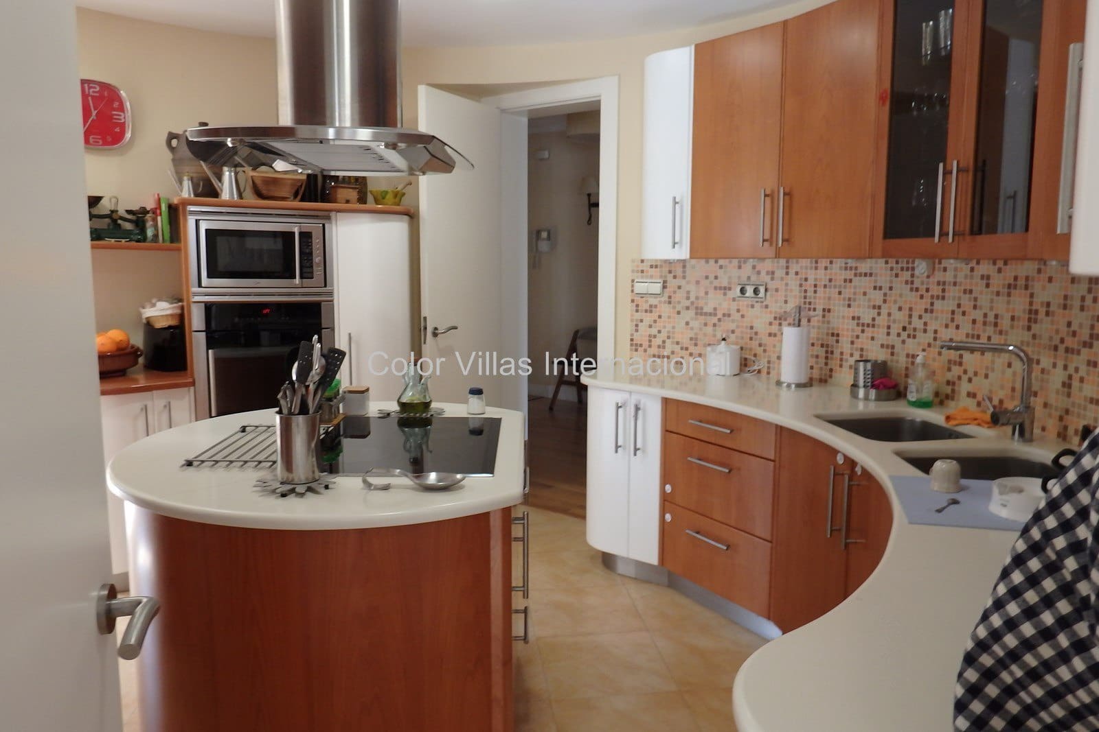 6 makuuhuone Huvila myytävänä paikassa Pedreguer mukana 
autotalli - 799 000 € (Ref: 3486502)