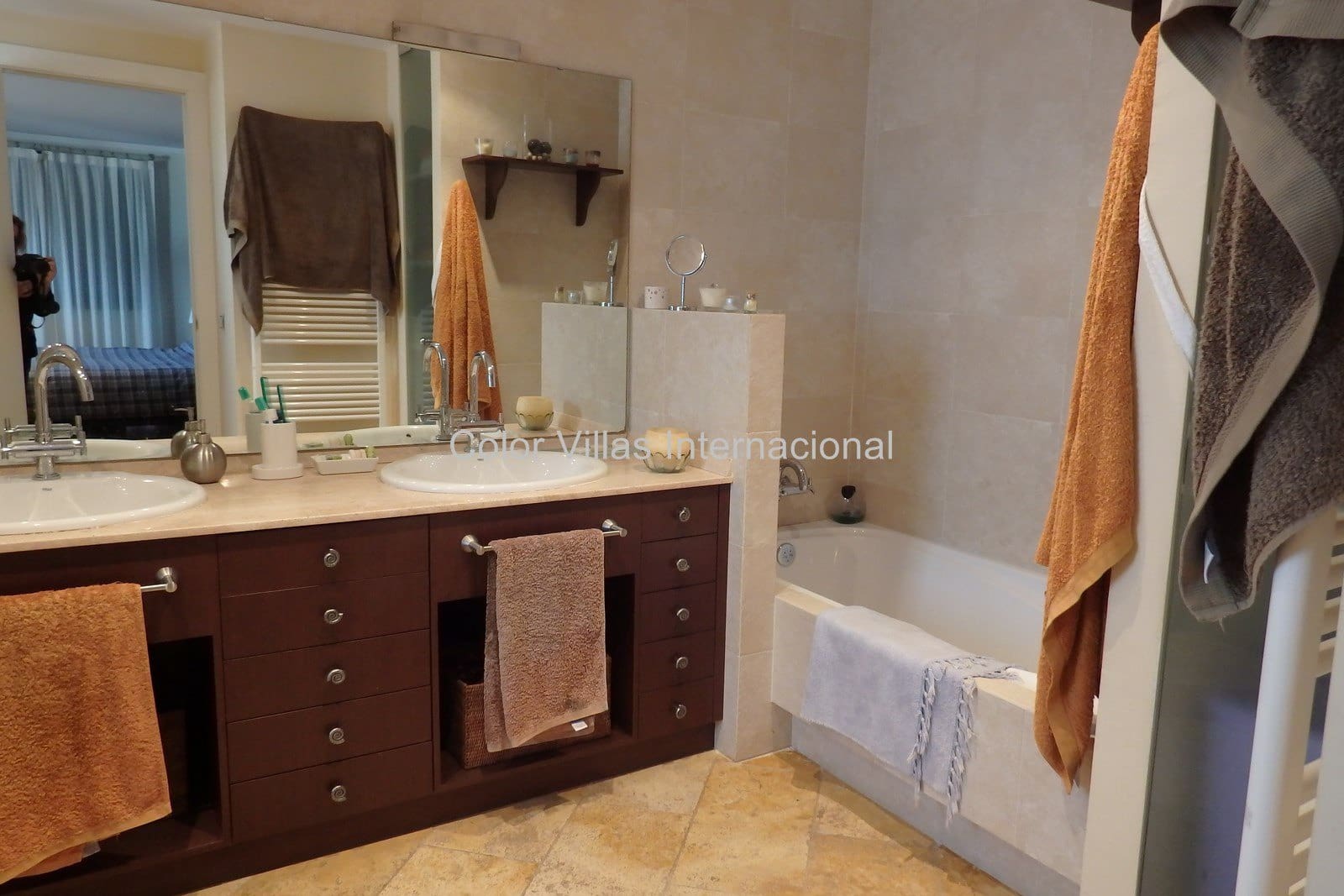 6 makuuhuone Huvila myytävänä paikassa Pedreguer mukana 
autotalli - 799 000 € (Ref: 3486502)