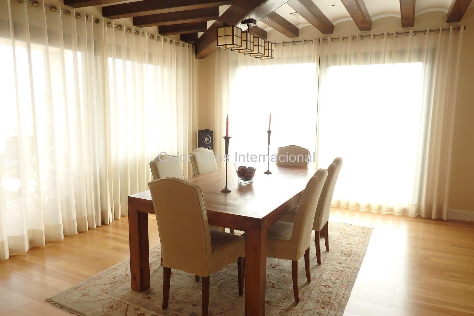 6 makuuhuone Huvila myytävänä paikassa Pedreguer mukana 
autotalli - 799 000 € (Ref: 3486502)