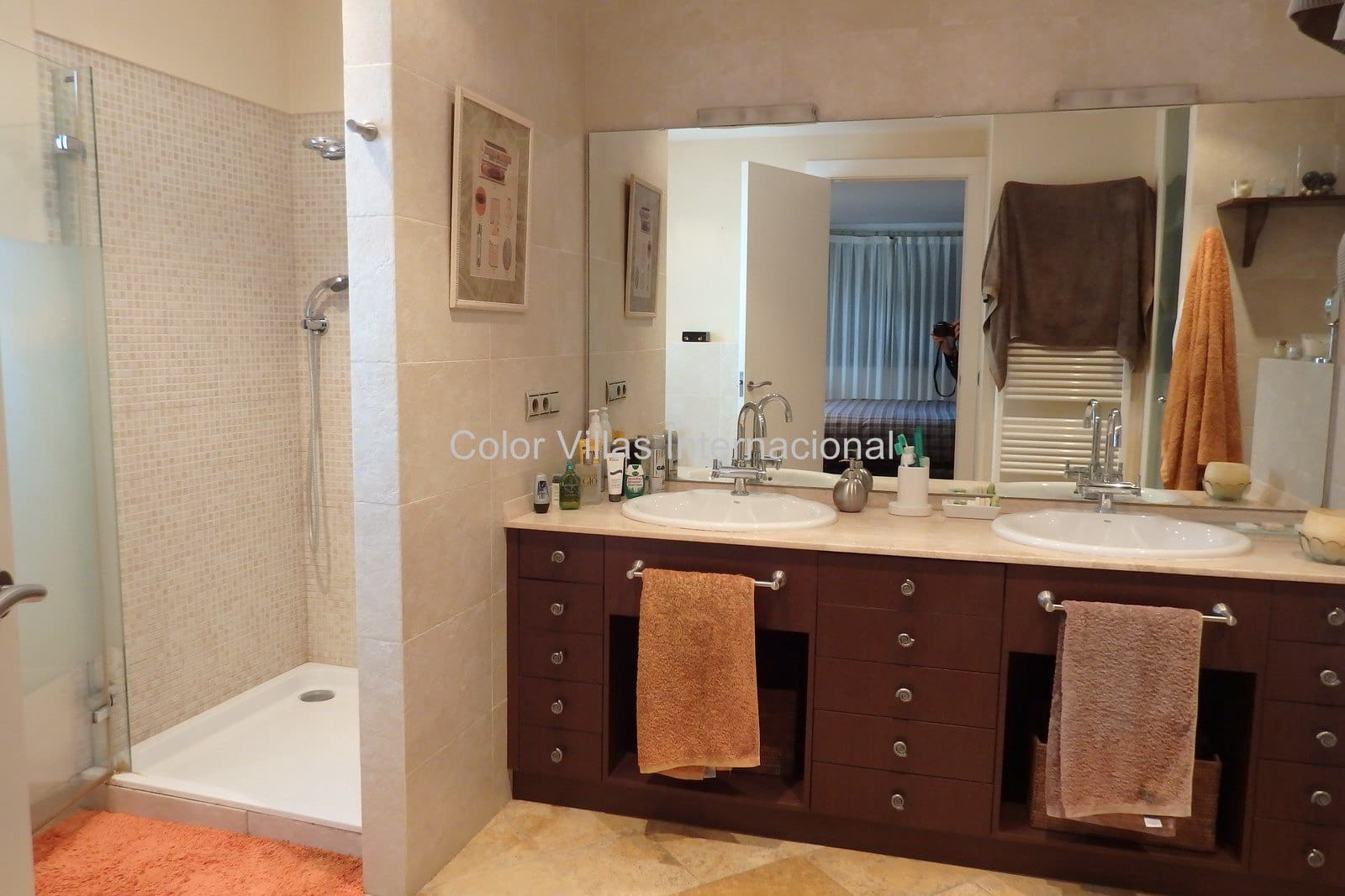 6 makuuhuone Huvila myytävänä paikassa Pedreguer mukana 
autotalli - 799 000 € (Ref: 3486502)