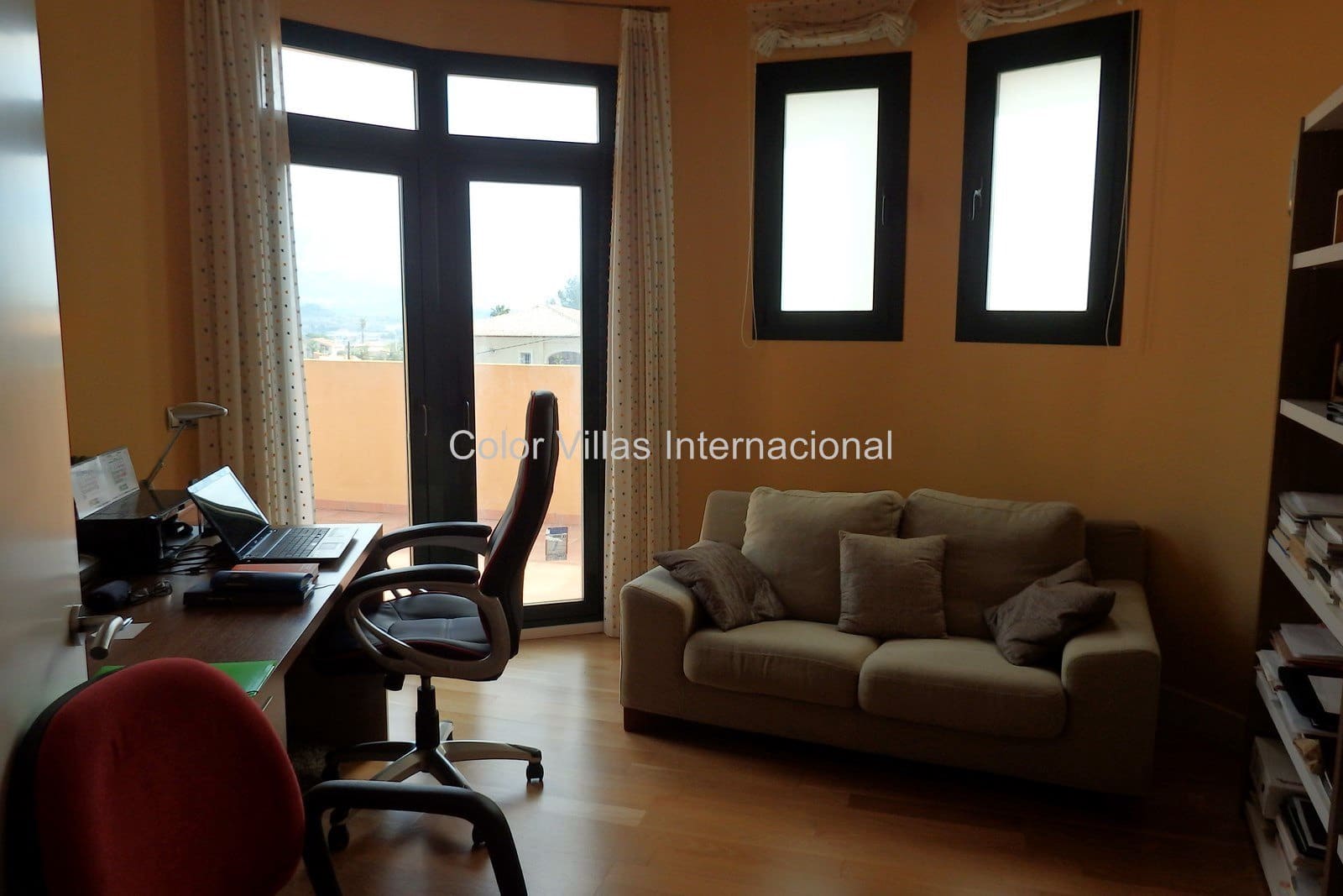 6 makuuhuone Huvila myytävänä paikassa Pedreguer mukana 
autotalli - 799 000 € (Ref: 3486502)