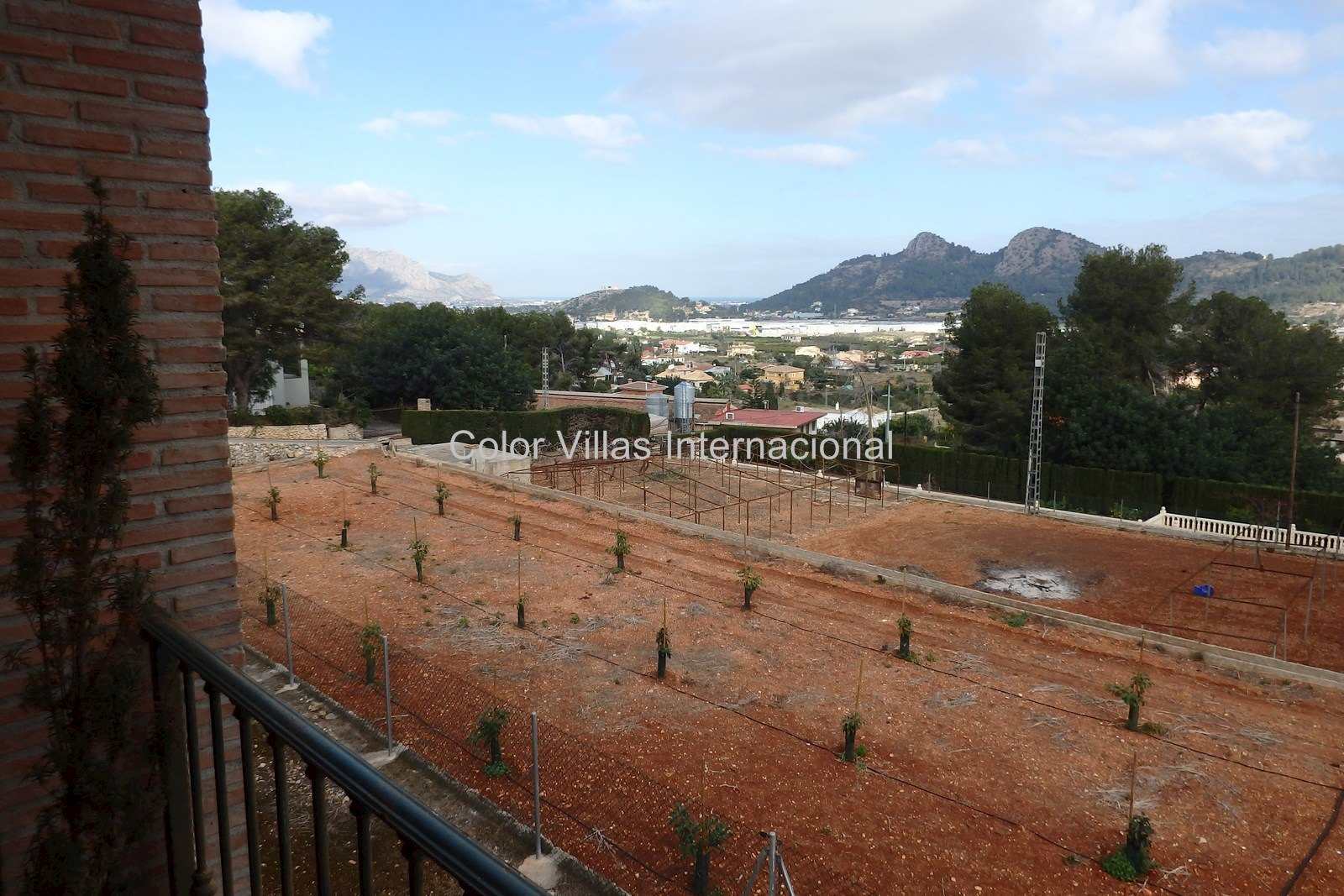 6 makuuhuone Huvila myytävänä paikassa Pedreguer mukana 
autotalli - 799 000 € (Ref: 3486502)