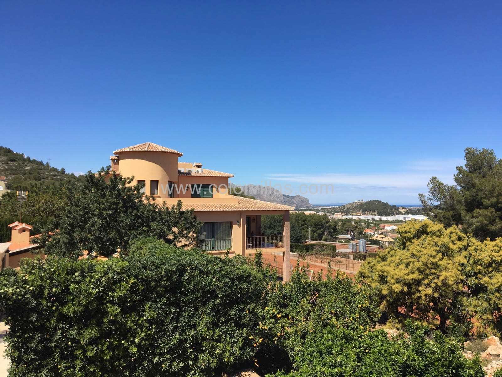 6 makuuhuone Huvila myytävänä paikassa Pedreguer mukana 
autotalli - 799 000 € (Ref: 3486502)