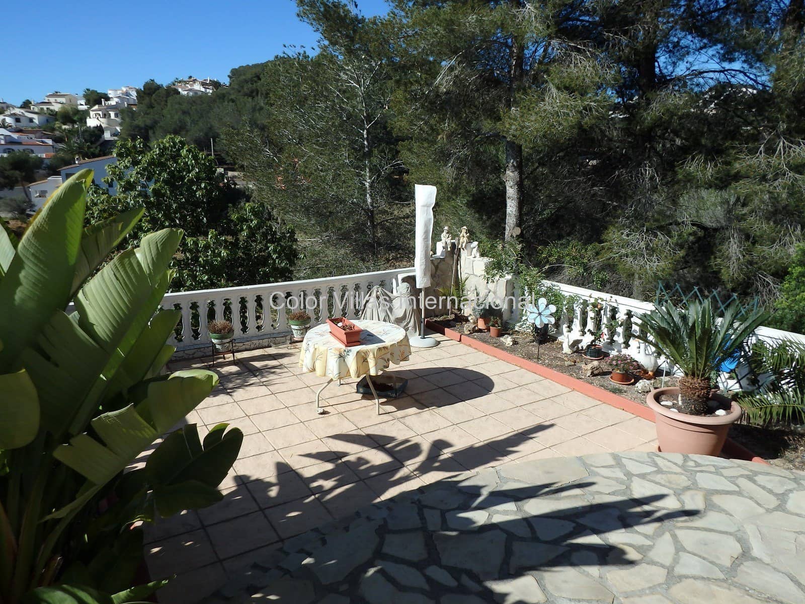 5 makuuhuone Huvila myytävänä paikassa Moraira mukana 
autotalli - 550 000 € (Ref: 3486504)