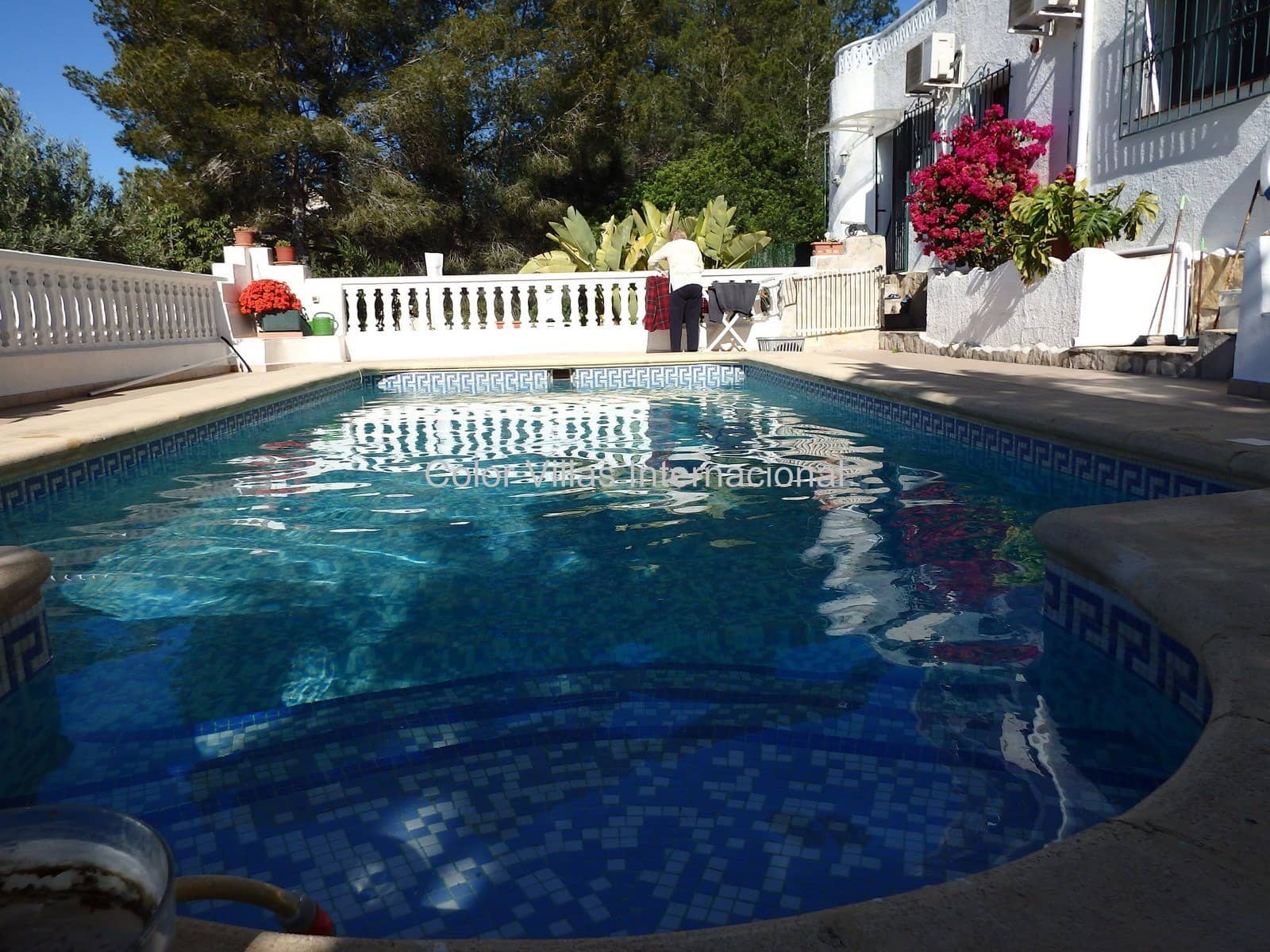 5 makuuhuone Huvila myytävänä paikassa Moraira mukana 
autotalli - 550 000 € (Ref: 3486504)