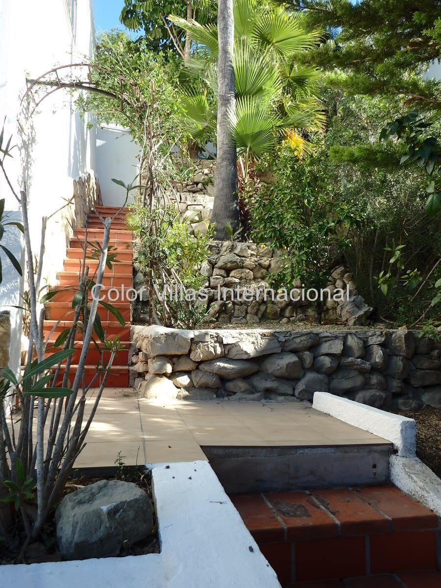 5 makuuhuone Huvila myytävänä paikassa Moraira mukana 
autotalli - 550 000 € (Ref: 3486504)