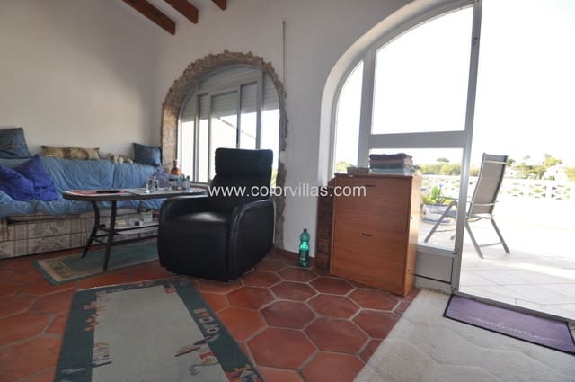 5 makuuhuone Huvila myytävänä paikassa Moraira, Teulada-Moraira mukana 
autotalli - 550 000 € (Ref: 3486504)