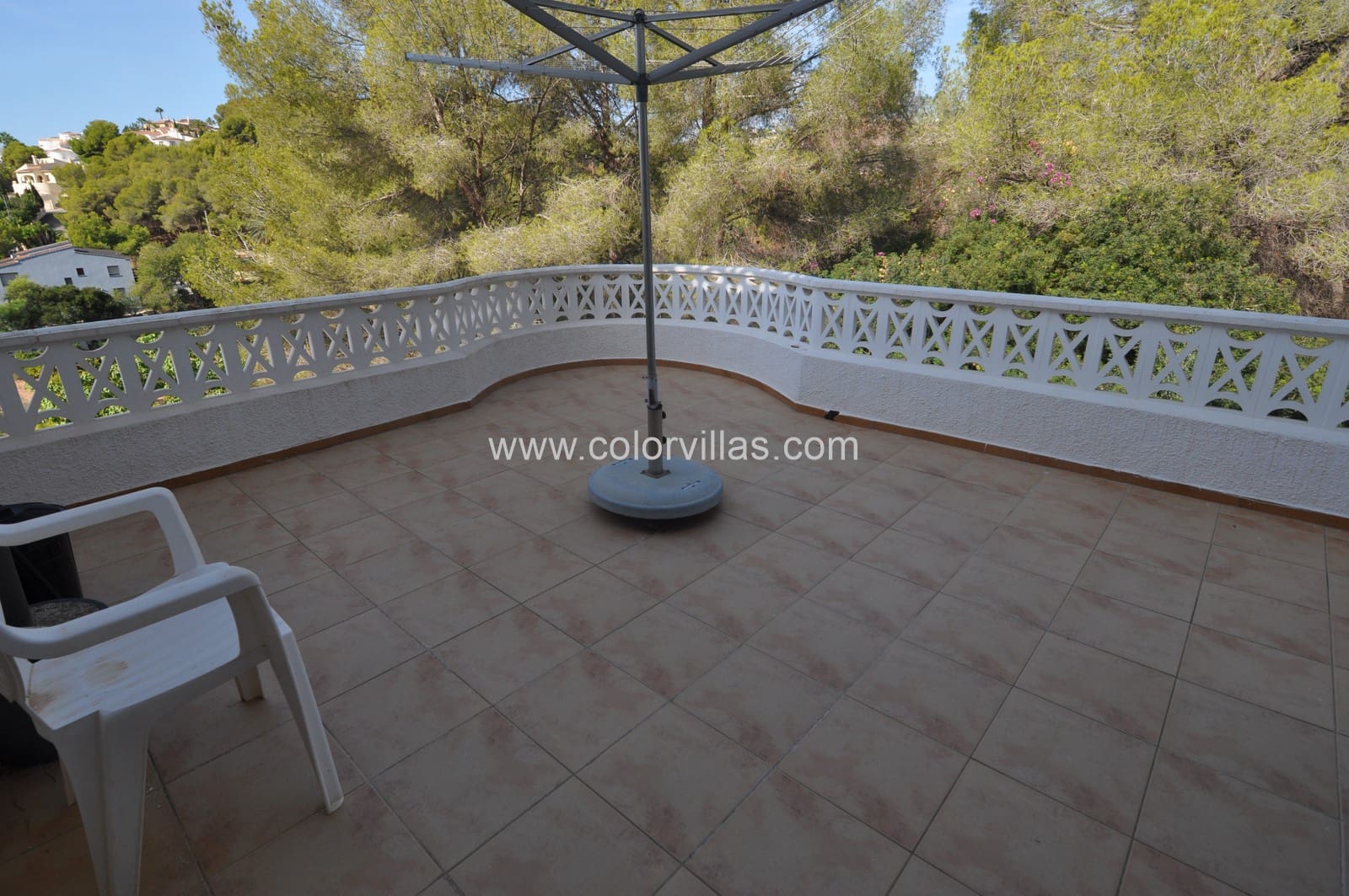 5 makuuhuone Huvila myytävänä paikassa Moraira mukana 
autotalli - 550 000 € (Ref: 3486504)