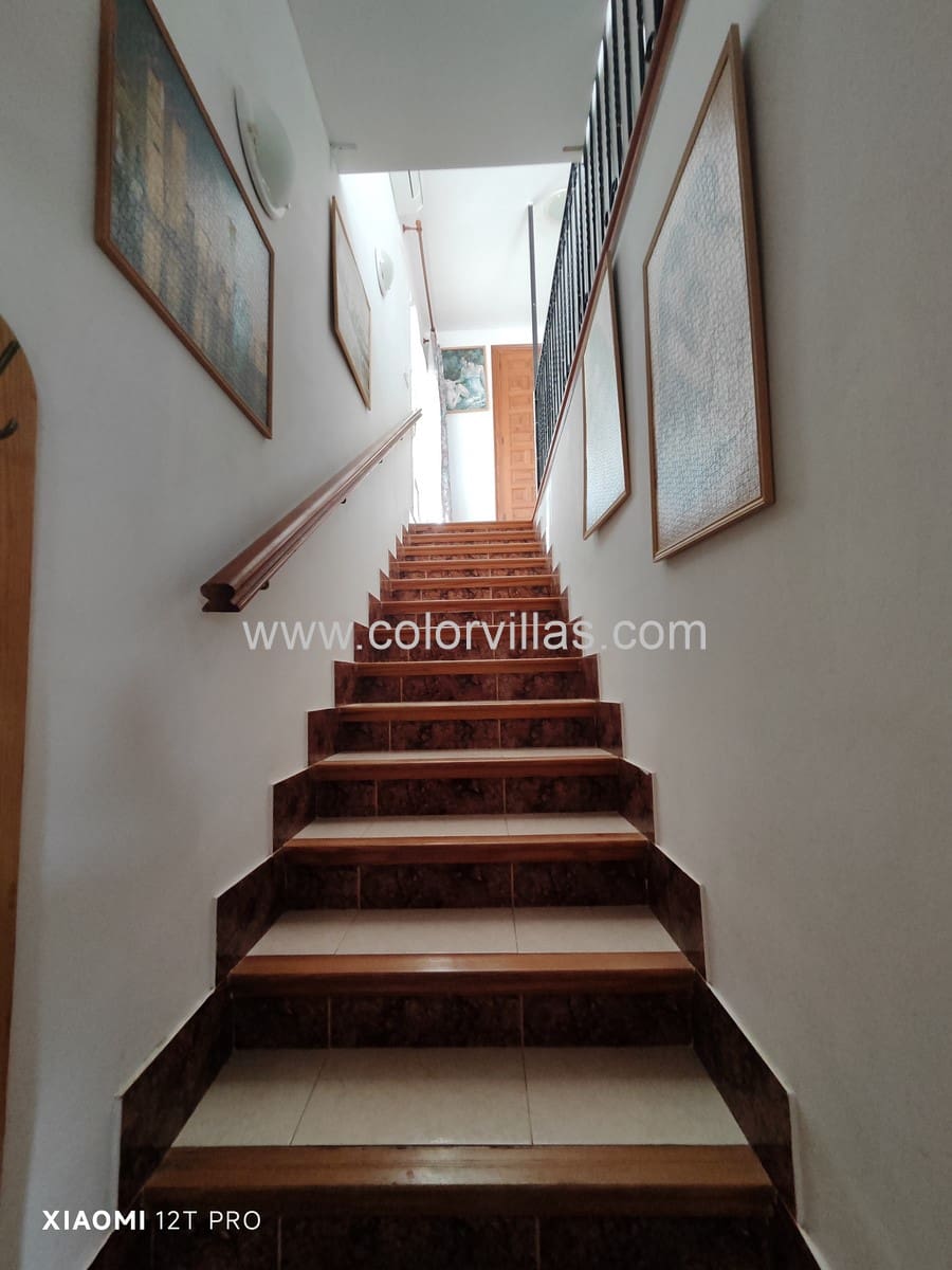 5 soverom Villa til salgs i Moraira med svømmebasseng garasje - € 550 000 (Ref: 3486504)