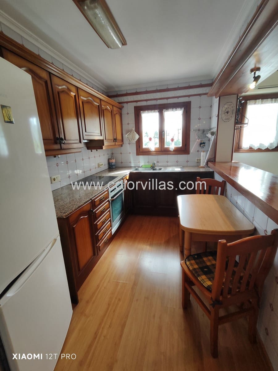 5 soverom Villa til salgs i Moraira med svømmebasseng garasje - € 550 000 (Ref: 3486504)