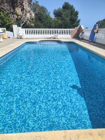 5 soverom Villa til salgs i Moraira, Teulada-Moraira med svømmebasseng garasje - € 550 000 (Ref: 3486504)