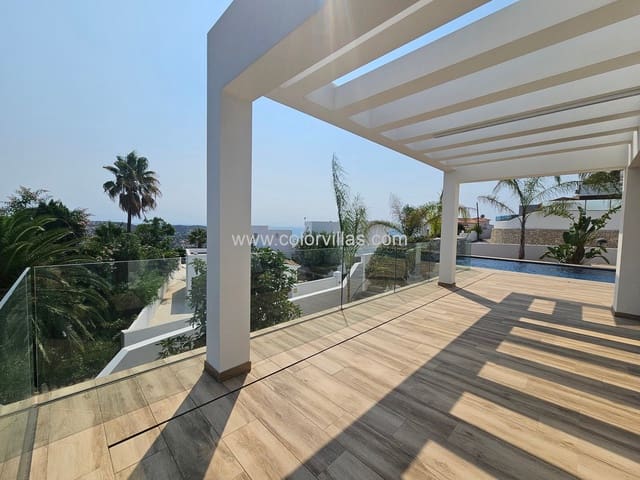 Chalet de 3 habitaciones en Moraira, Teulada-Moraira en venta con garaje - 2.250.000 € (Ref: 3486523)