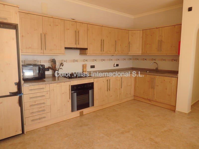 6 Zimmer Villa zu verkaufen in Cumbre del Sol mit Garage - 850.000 € (Ref: 3486538)