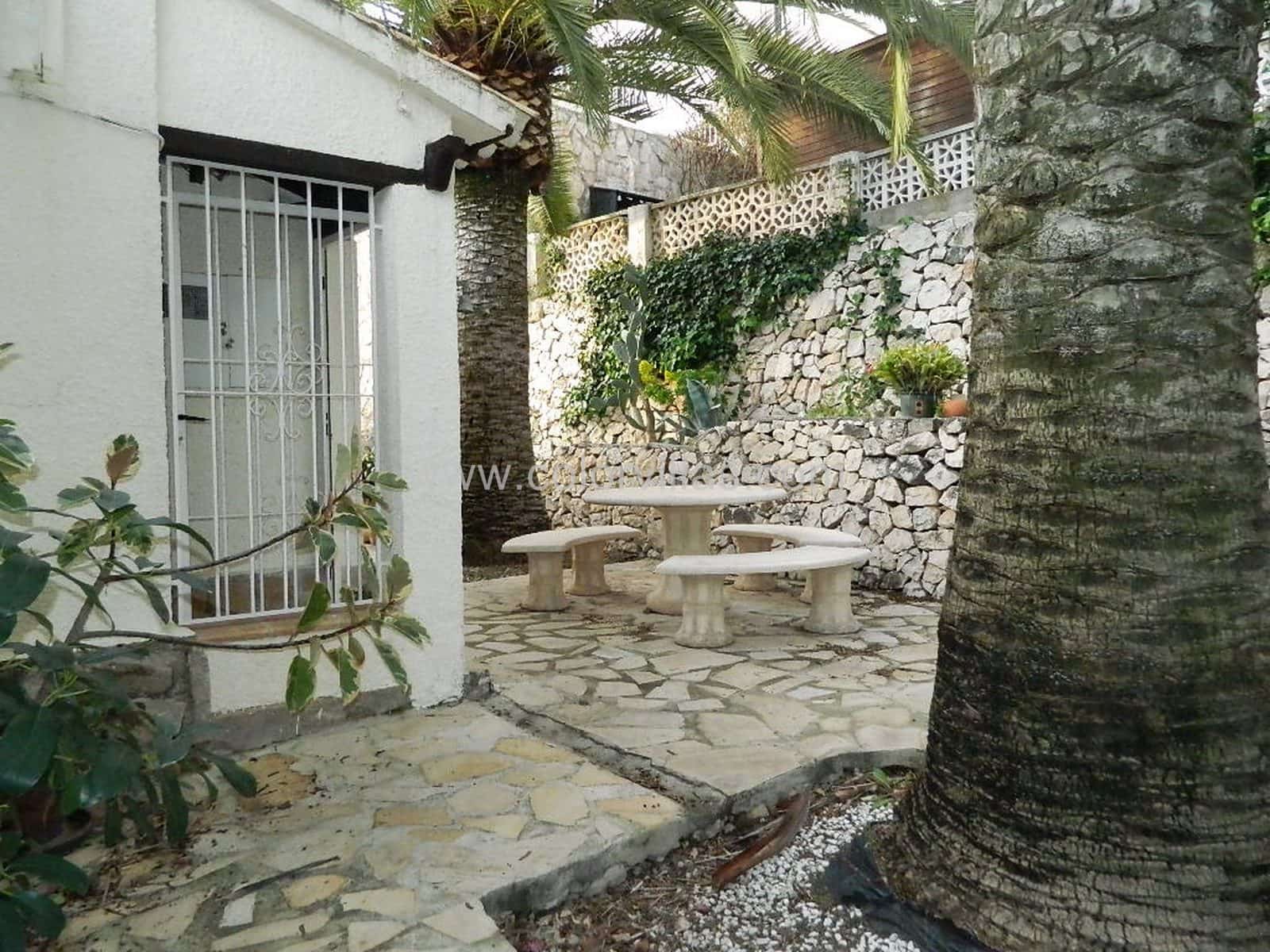 3 bedroom Villa for sale in Montemar with pool garage - € 349,000 (Ref: 3486540)