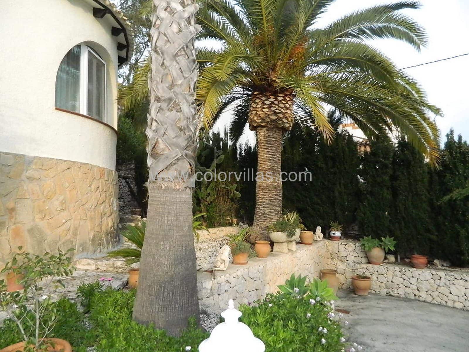 3 bedroom Villa for sale in Montemar with pool garage - € 349,000 (Ref: 3486540)