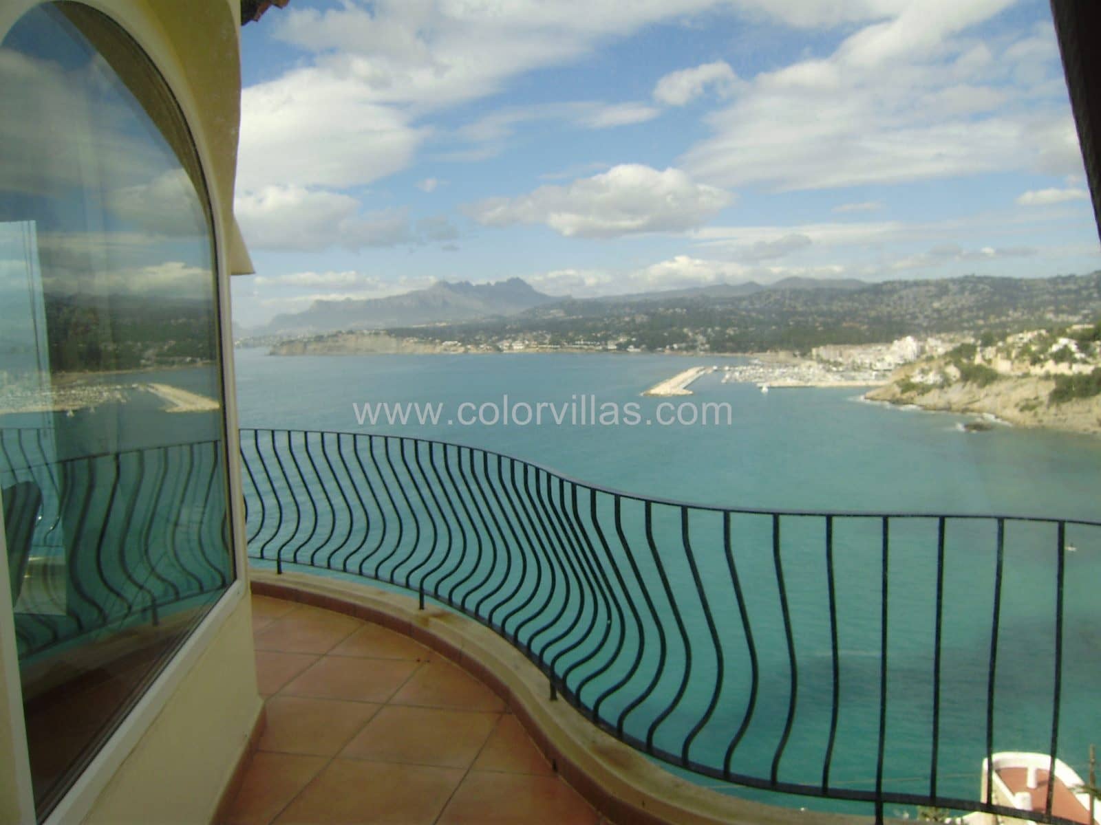 3 bedroom Villa for sale in Moraira with pool garage - € 1,950,000 (Ref: 3486578)