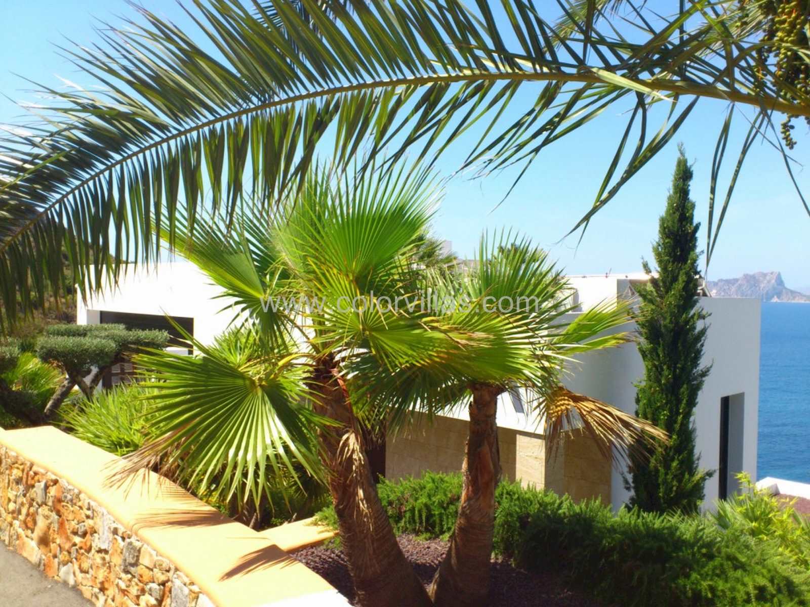 3 bedroom Villa for sale in Moraira with pool garage - € 1,950,000 (Ref: 3486578)