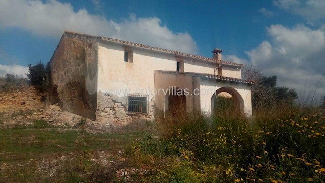 4 soverom Finca/Herregård til salgs i Teulada Pueblo, Teulada-Moraira - € 190 000 (Ref: 3486581)