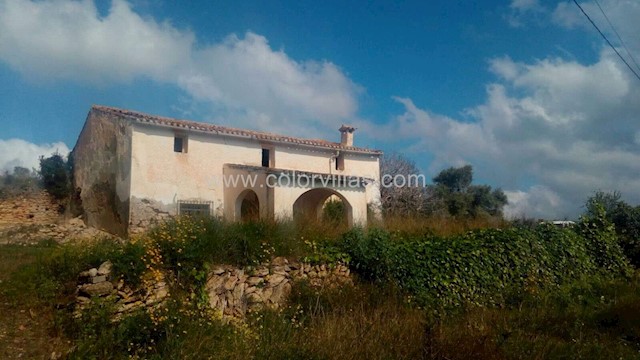 4 soverom Finca/Herregård til salgs i Teulada Pueblo, Teulada-Moraira - € 190 000 (Ref: 3486581)