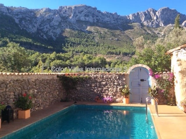 4 slaapkamer Finca/Landhuis te koop in Benissa met garage - € 655.000 (Ref: 3486582)