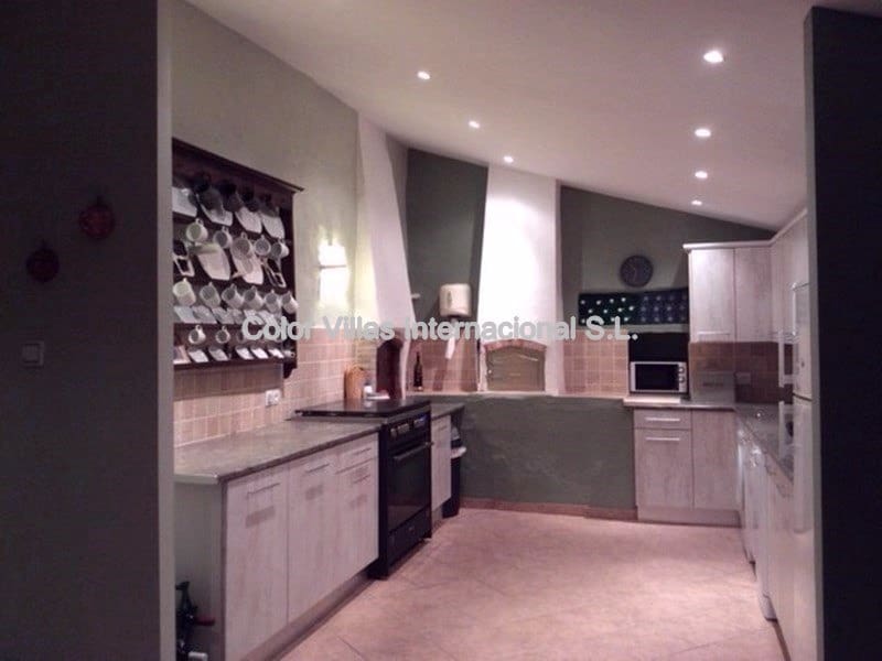 4 slaapkamer Finca/Landhuis te koop in Benissa met garage - € 655.000 (Ref: 3486582)