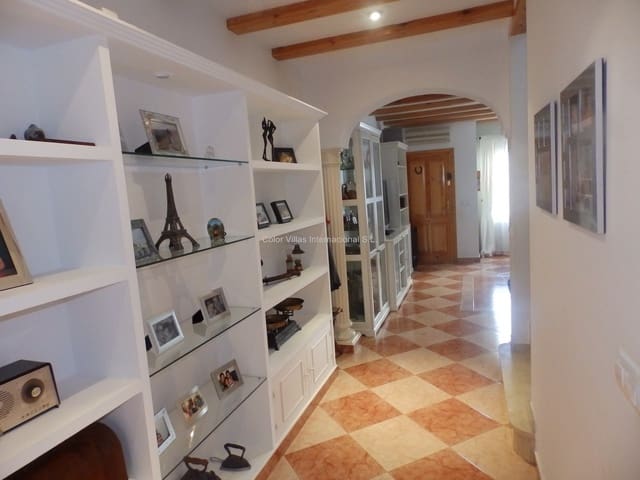 3 soverom Hus til salgs i Teulada Pueblo, Teulada-Moraira - € 279 000 (Ref: 3486634)