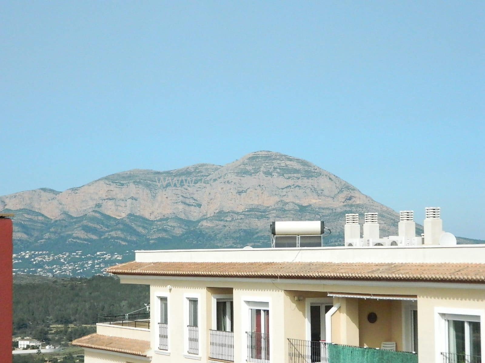 7 bedroom Villa for sale in Benitachell / Benitatxell with garage - € 499,000 (Ref: 3486665)