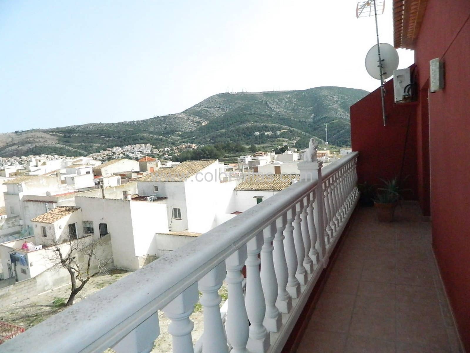 7 bedroom Villa for sale in Benitachell / Benitatxell with garage - € 499,000 (Ref: 3486665)
