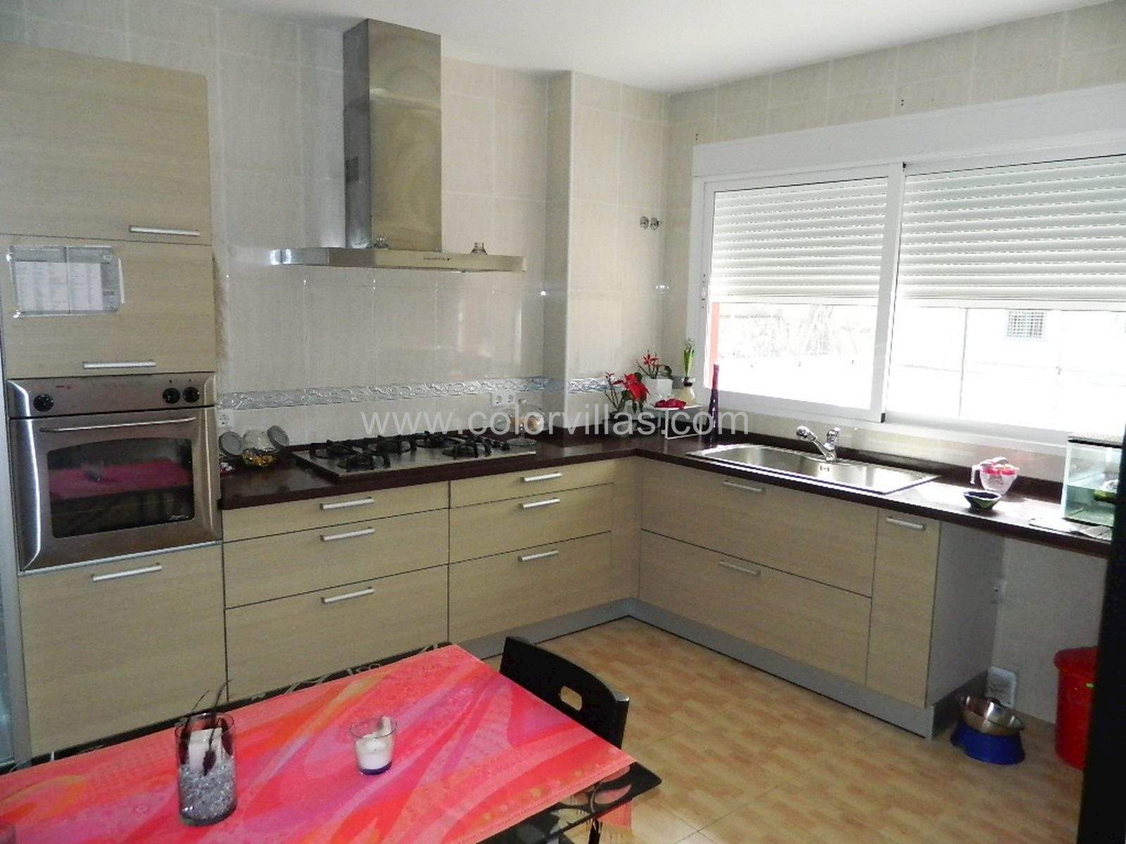 7 bedroom Villa for sale in Benitachell / Benitatxell with garage - € 499,000 (Ref: 3486665)