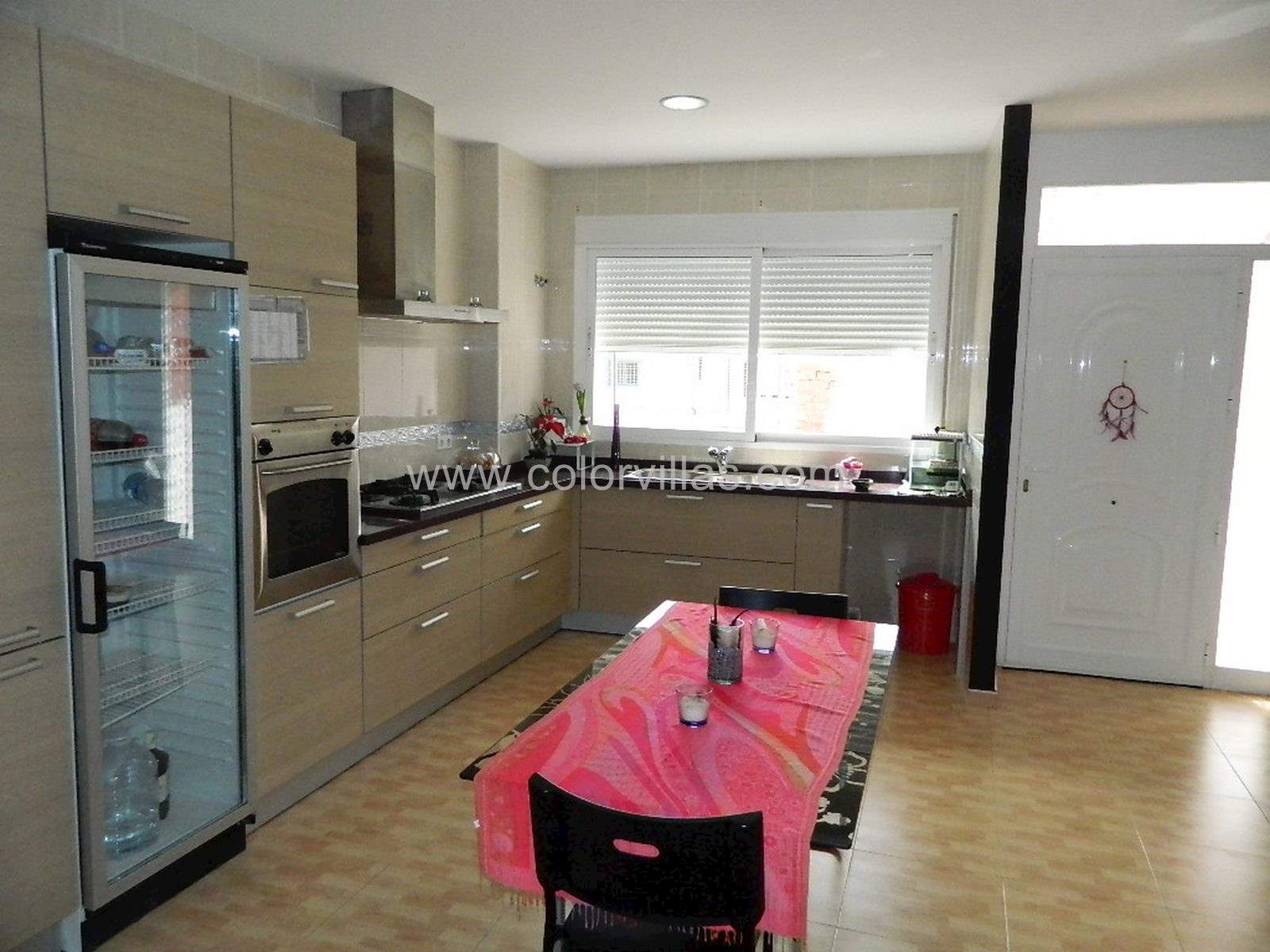 7 bedroom Villa for sale in Benitachell / Benitatxell with garage - € 499,000 (Ref: 3486665)