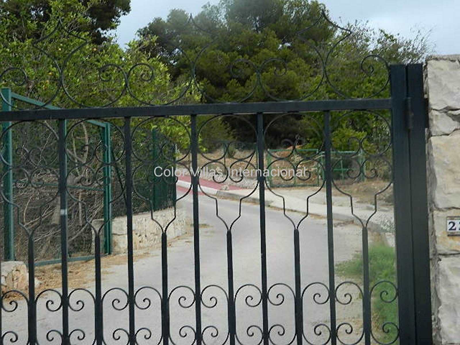 Działka budowlana na sprzedaż w Moraira - 220 000 € (Ref: 3486716)