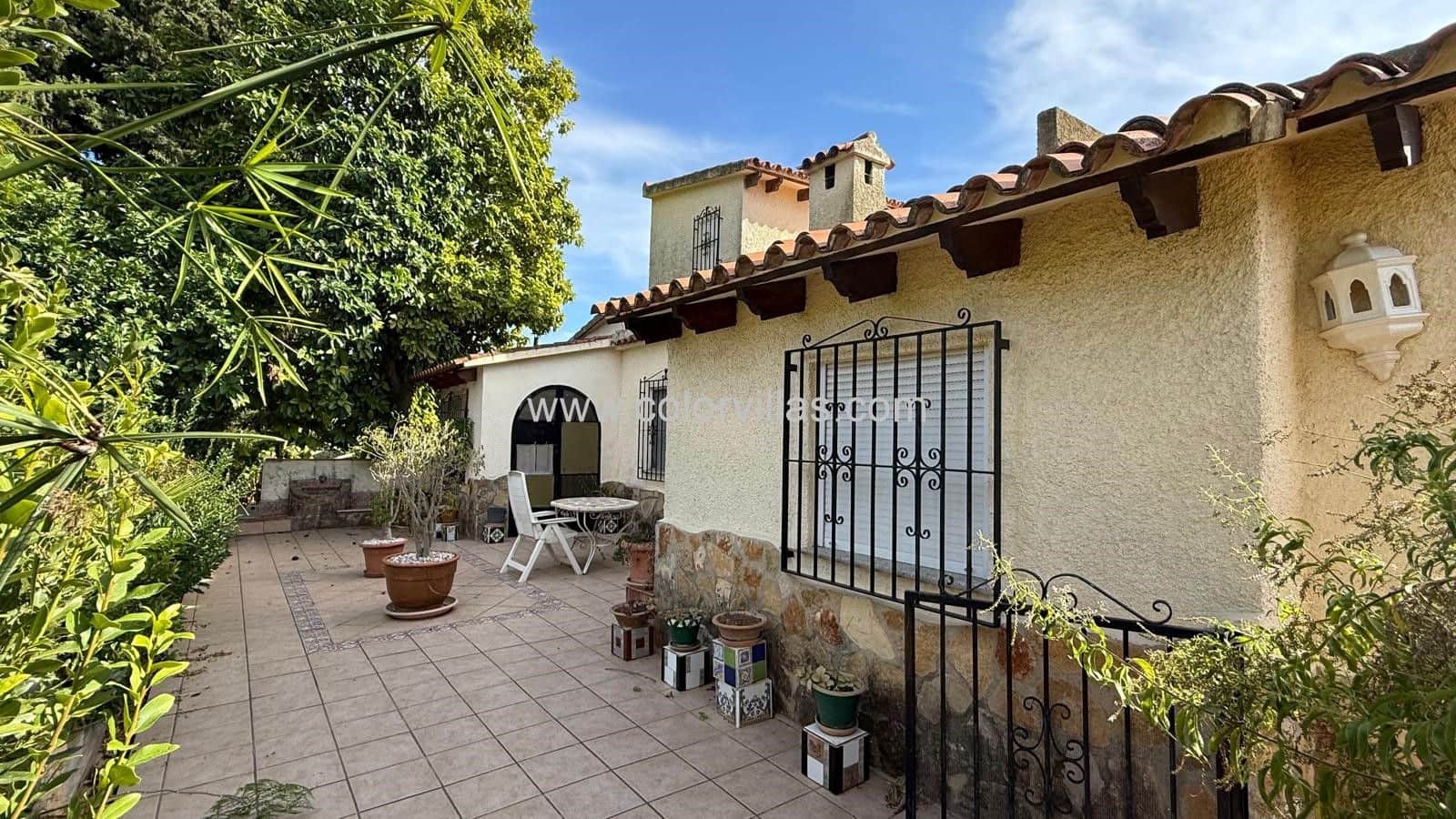 4 sypialnia Willa na sprzedaż w Gandia z garażem - 320 000 € (Ref: 9414629)